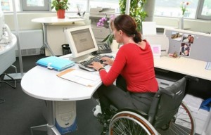 discapacidad-y-trabajo1-300x192